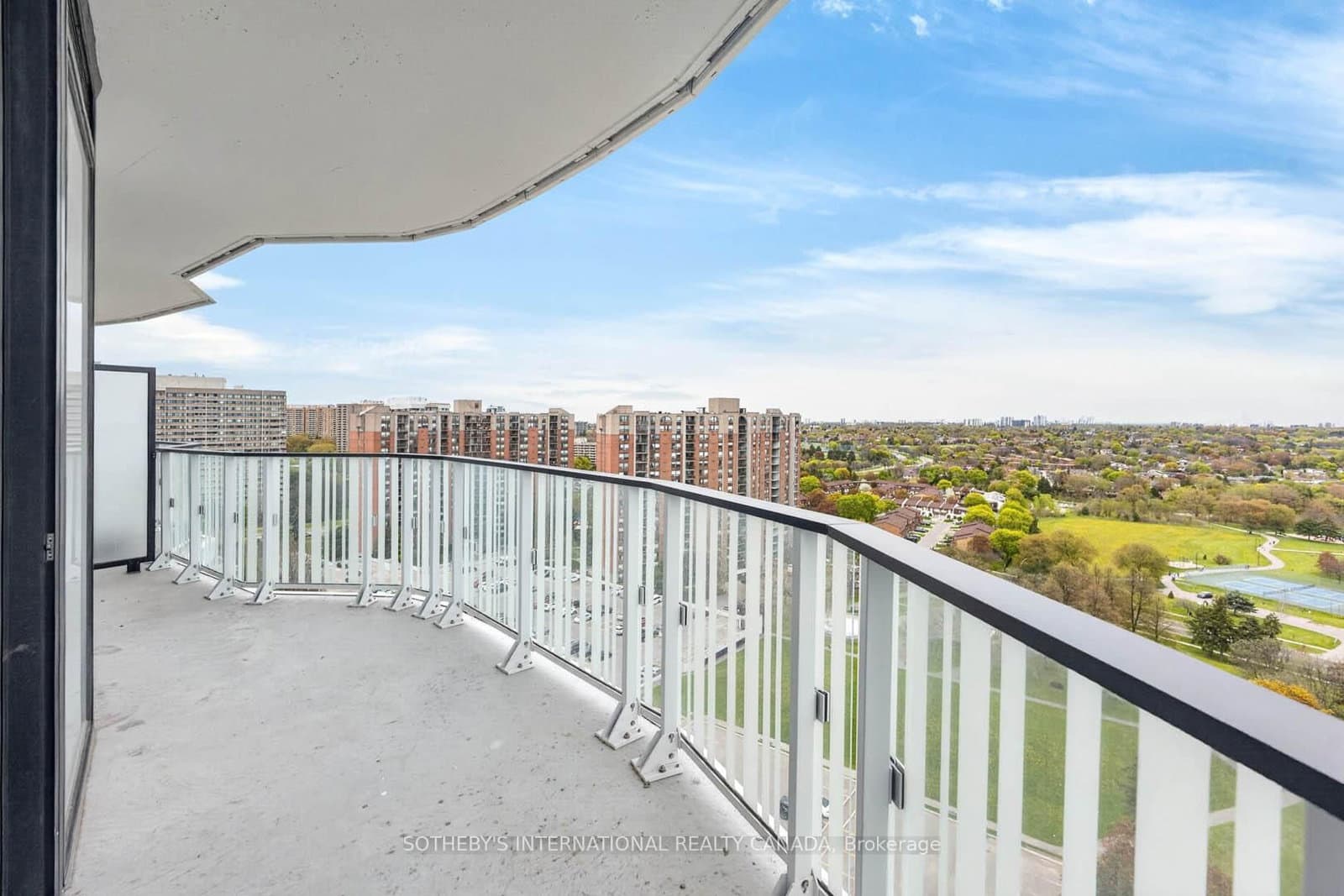 1 Fairview Road E, Unit 3203 thumbnail 10