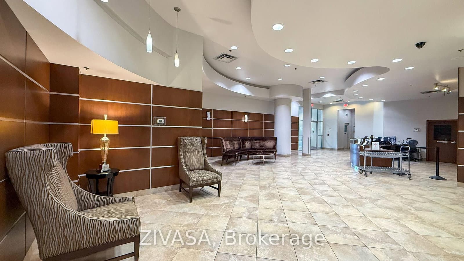 2 Fieldway Road, Unit 218 thumbnail 6