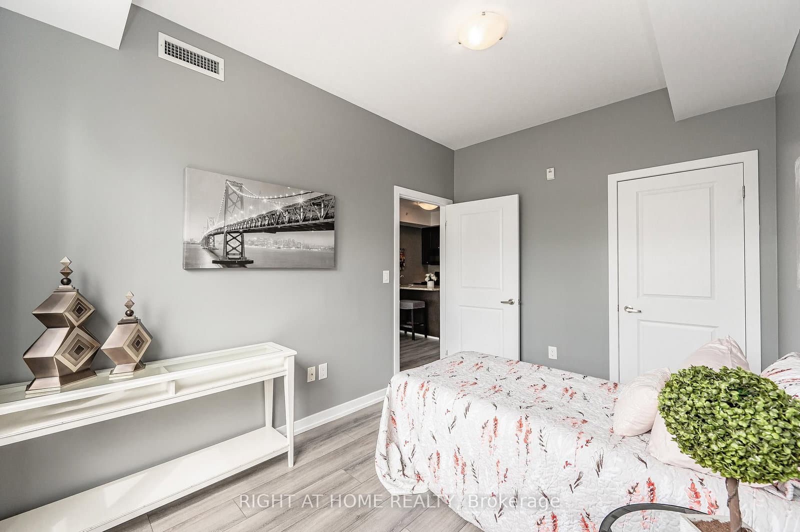 5020 Corporate Drive, Unit 107 thumbnail 22