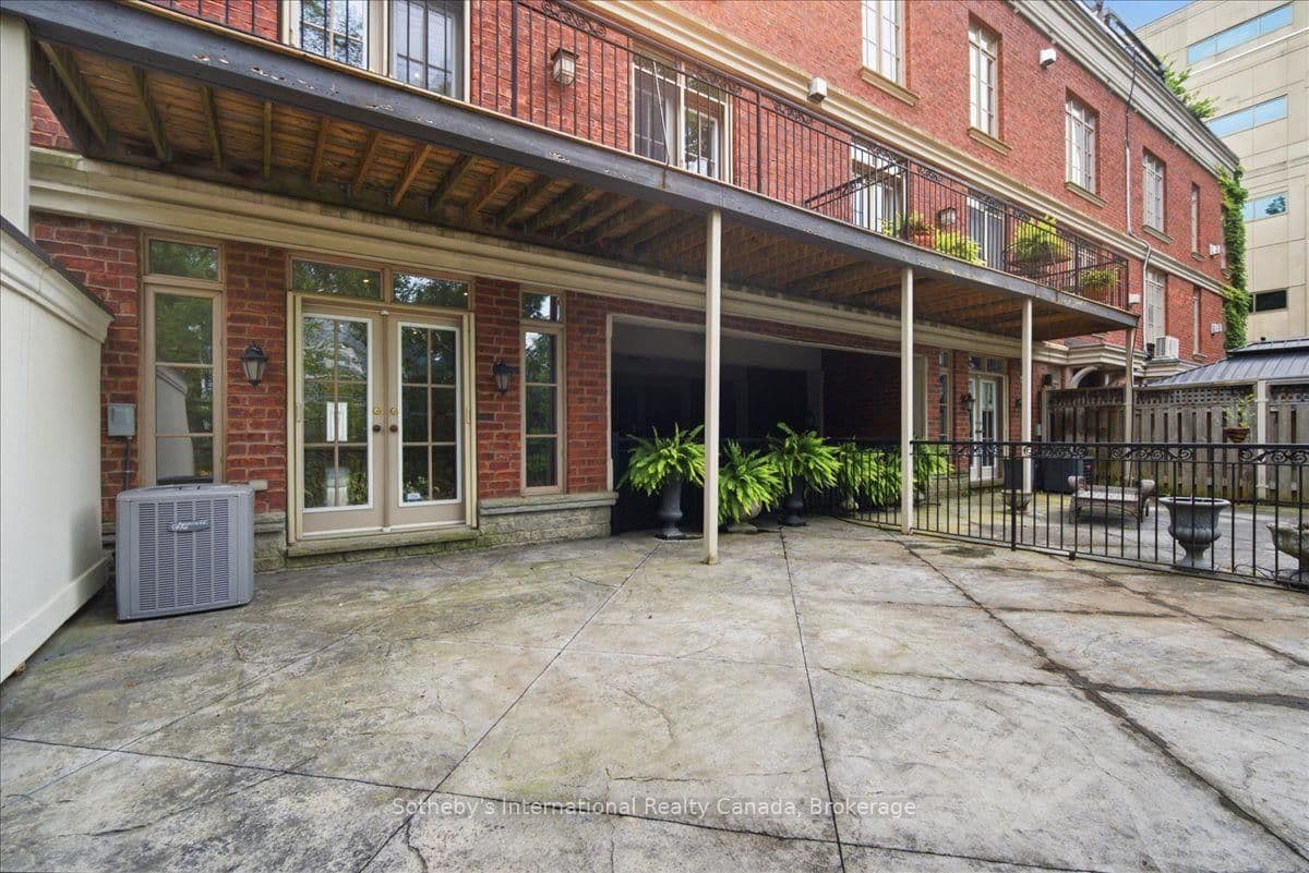 339 Randall Street thumbnail 9