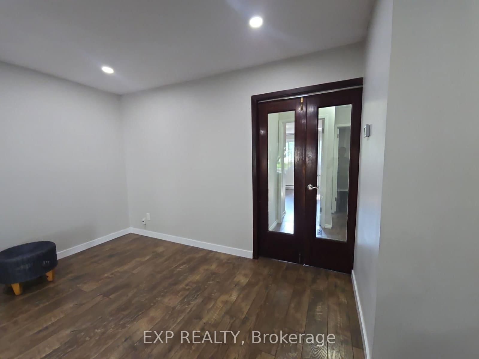 87 Wellington Street E, Unit Main Level thumbnail 12