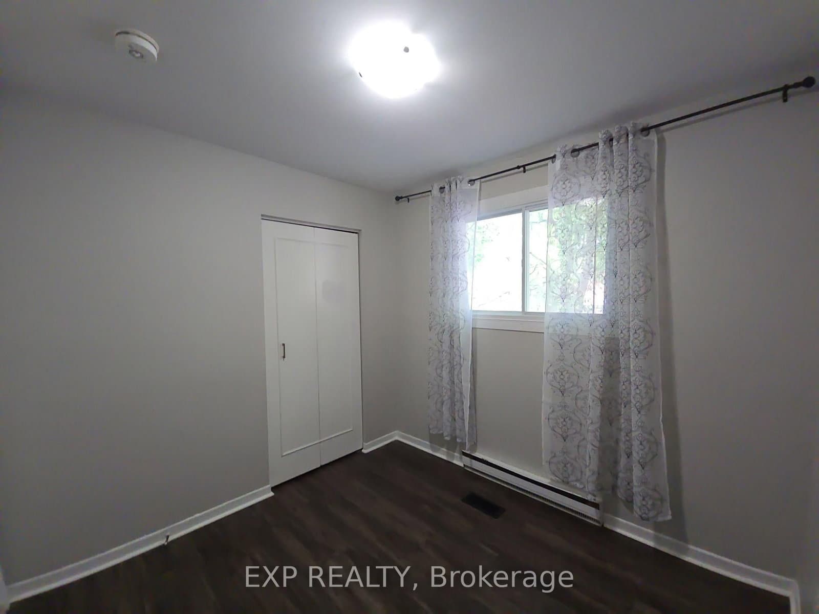 87 Wellington Street E, Unit Main Level thumbnail 28