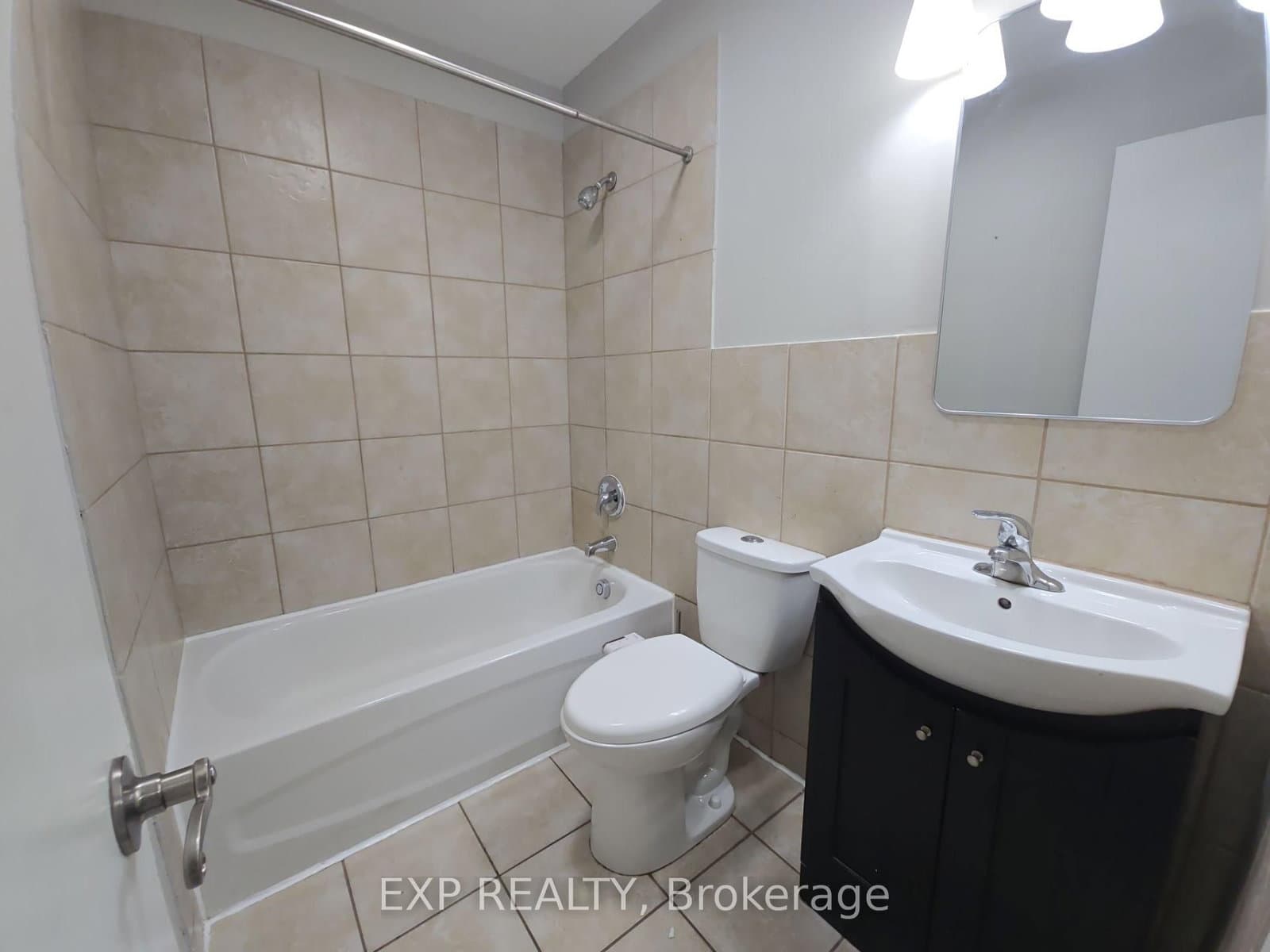 87 Wellington Street E, Unit Main Level thumbnail 30