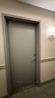 50 SKY HARBOUR Drive, Unit 409 thumbnail 24