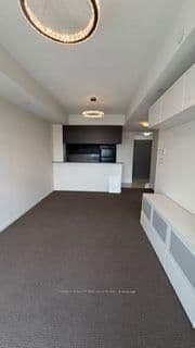 50 SKY HARBOUR Drive, Unit 409 thumbnail 4