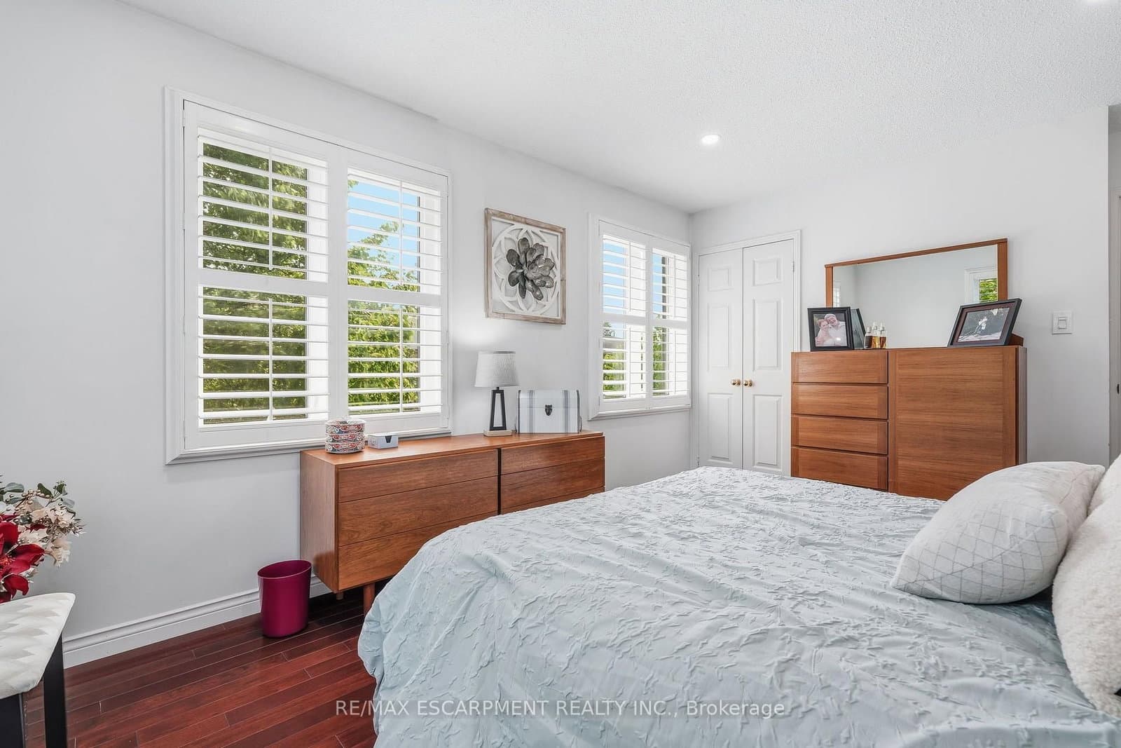 1154 Windrush Drive thumbnail 35