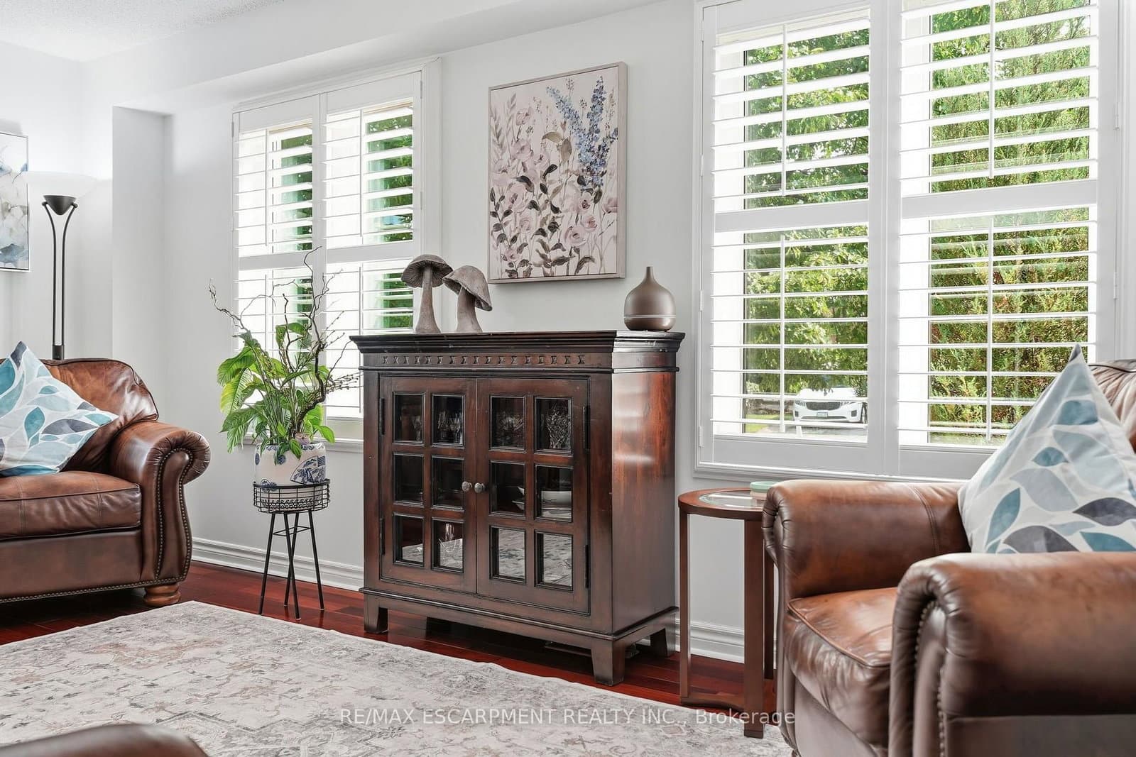1154 Windrush Drive thumbnail 6