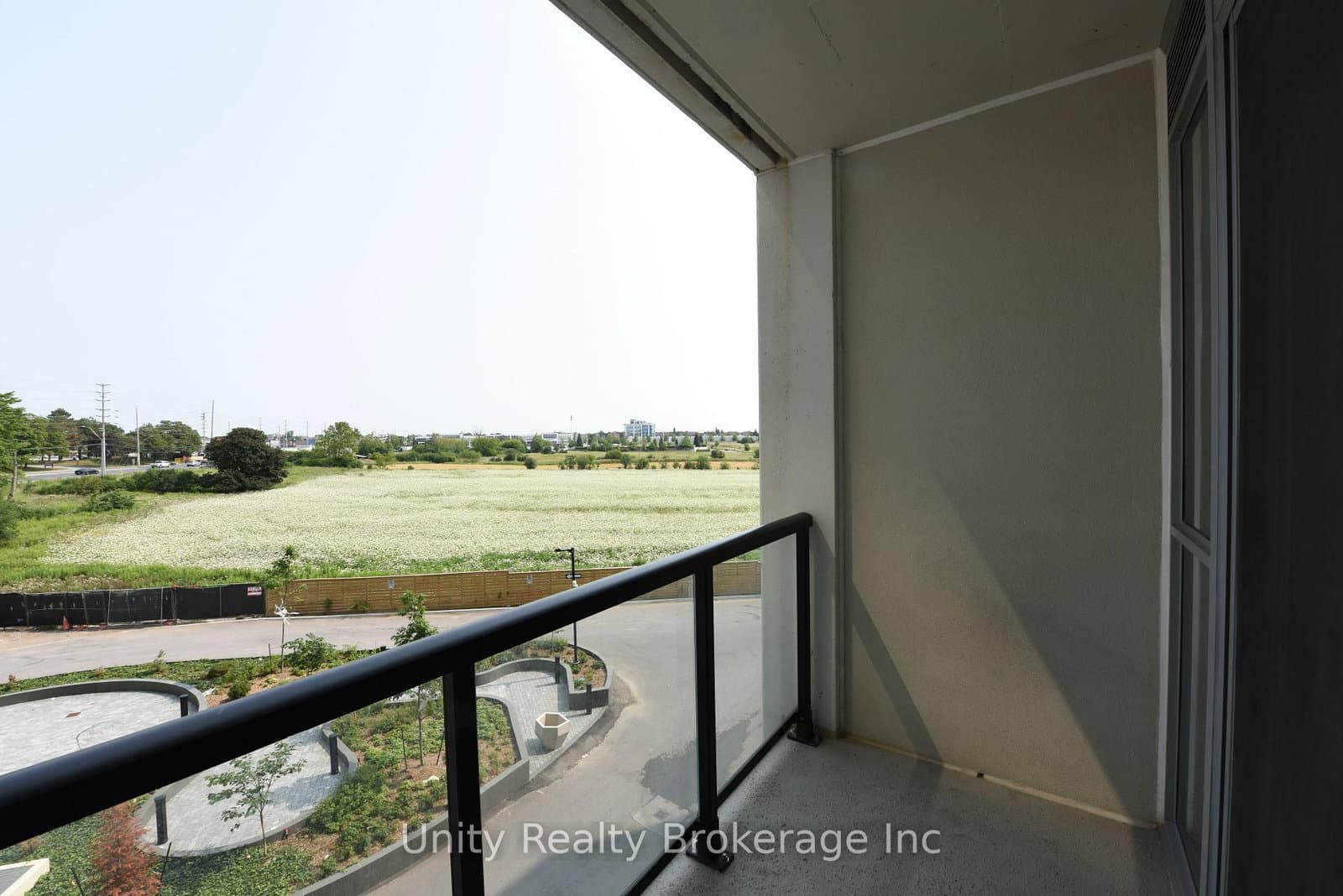 225 Malta Avenue E, Unit 302 thumbnail 27