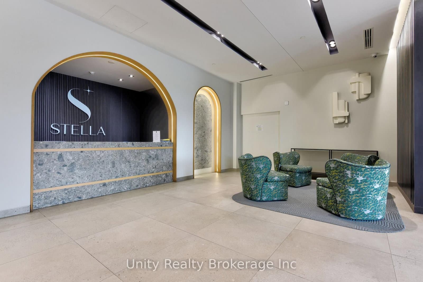 225 Malta Avenue E, Unit 302 thumbnail 6