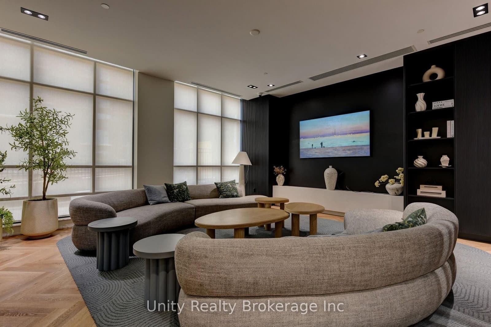 225 Malta Avenue E, Unit 302 thumbnail 9