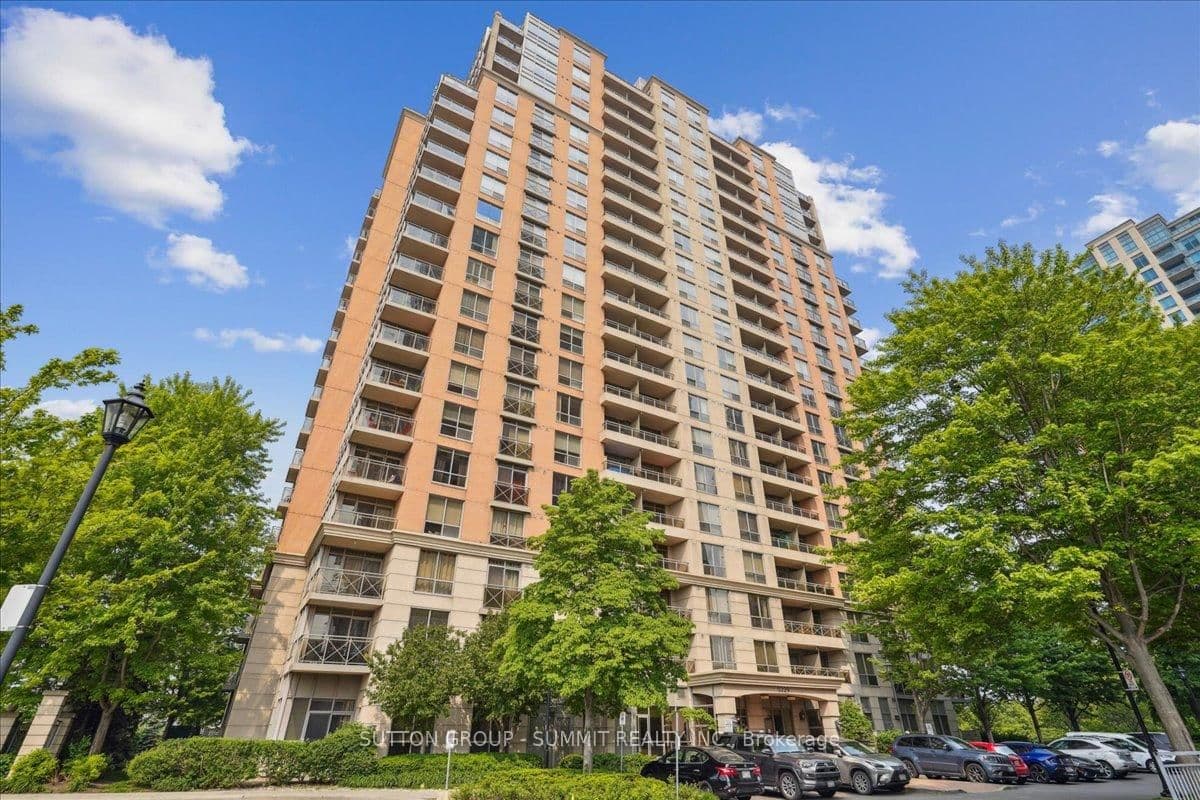 5229 Dundas Street W, Unit 511 - Image 1
