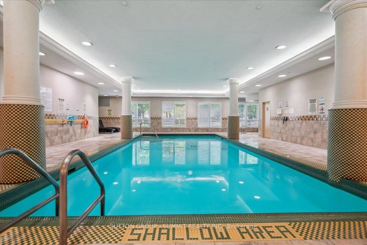 5229 Dundas Street W, Unit 511 thumbnail 27