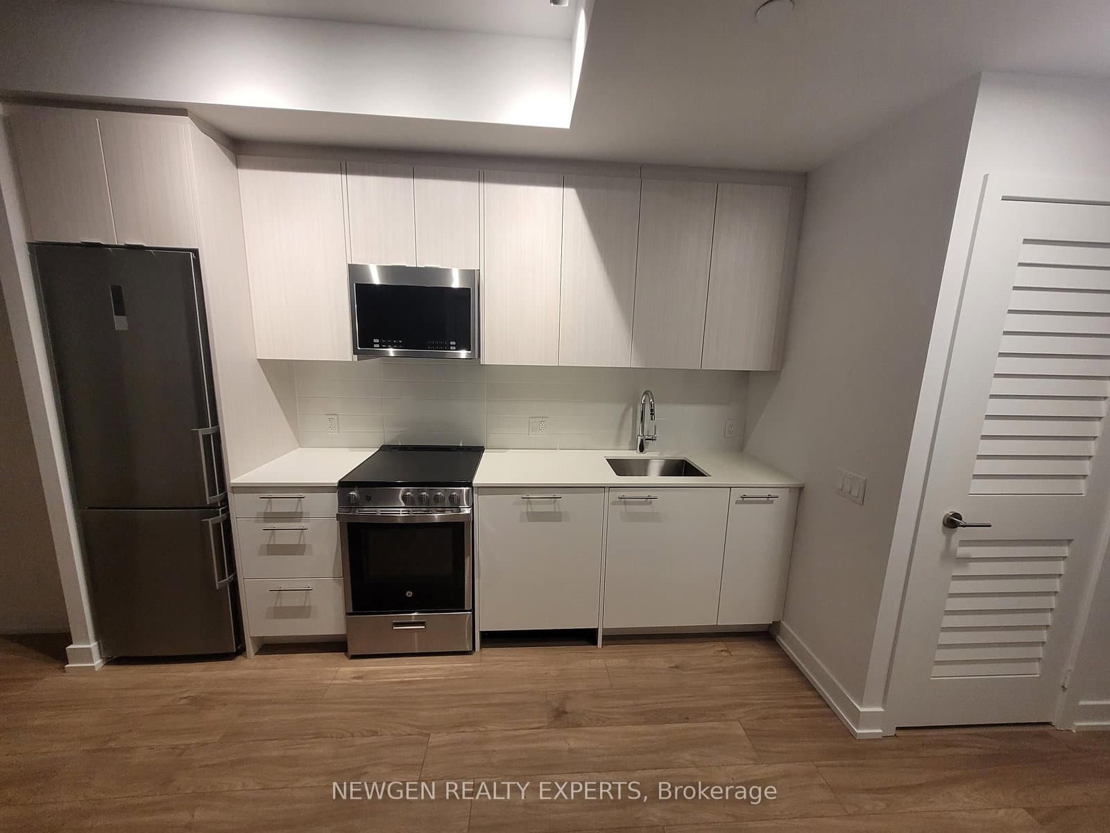 225 Veterans Drive W, Unit 1108 - Image 1