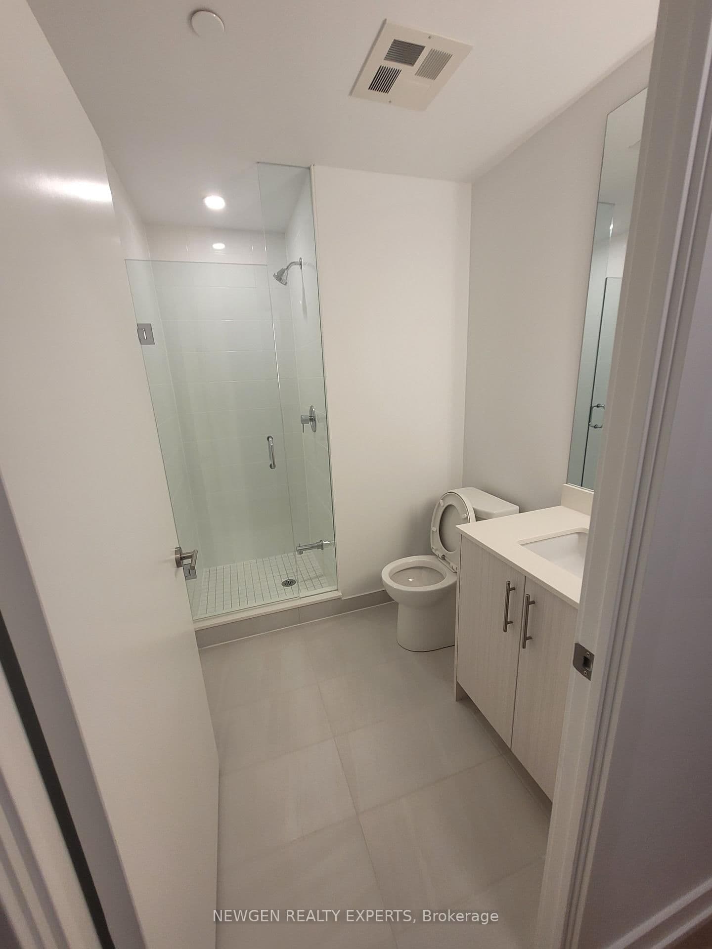 225 Veterans Drive W, Unit 1108 thumbnail 3