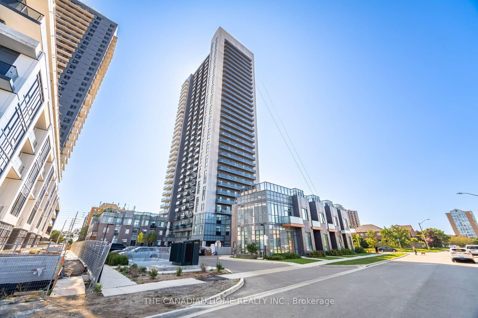 8 Nahani Way E, Unit 3119