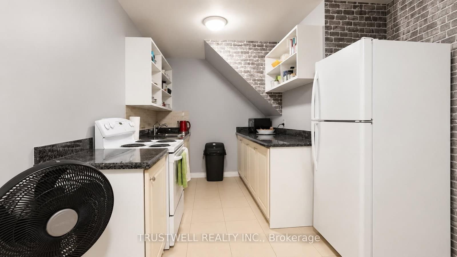 122 Atlantic Avenue, Unit Apt A thumbnail 3