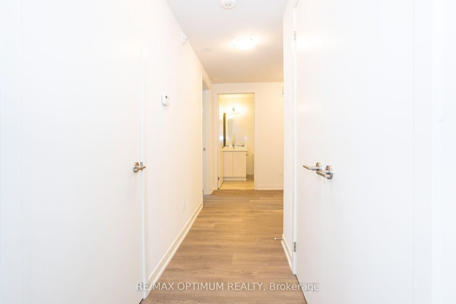 58 Sky harbour Drive, Unit 405 thumbnail 2