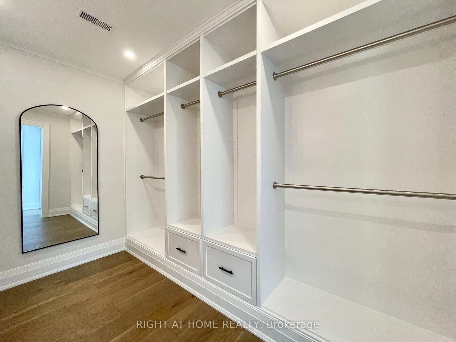 16158 Mount Pleasant Road thumbnail 25