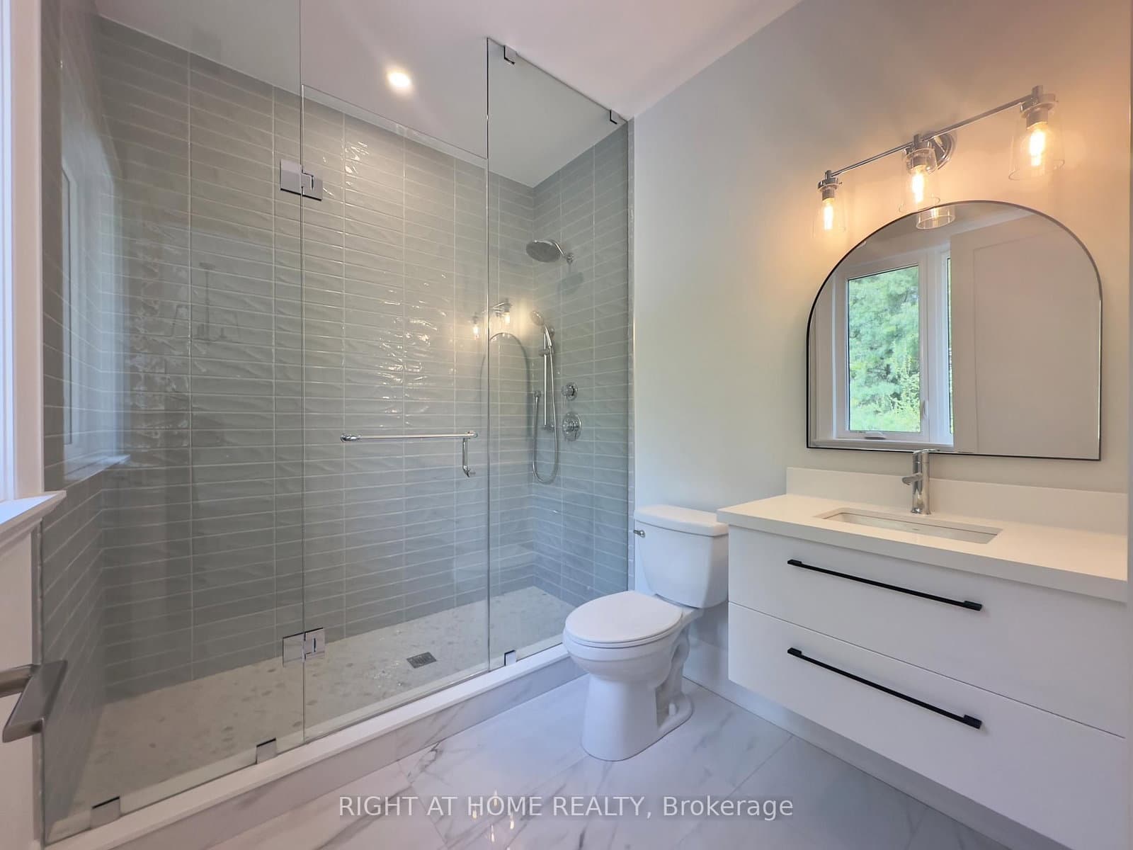 16158 Mount Pleasant Road thumbnail 30