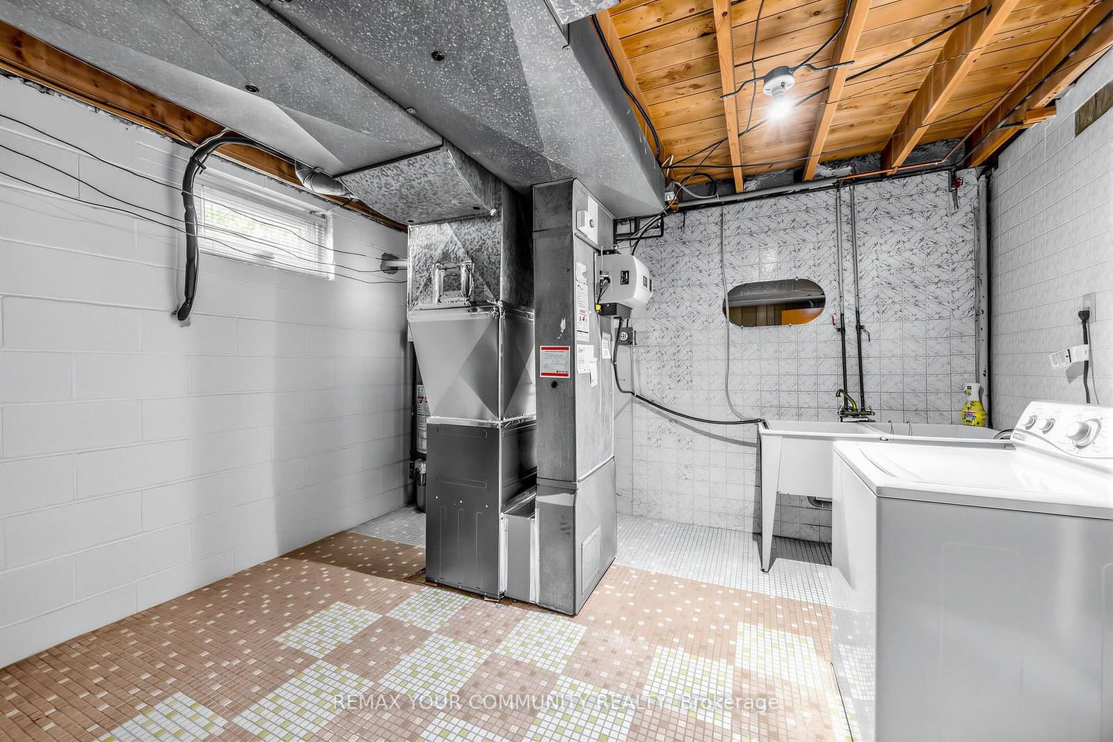 20 Linthurst Avenue thumbnail 40