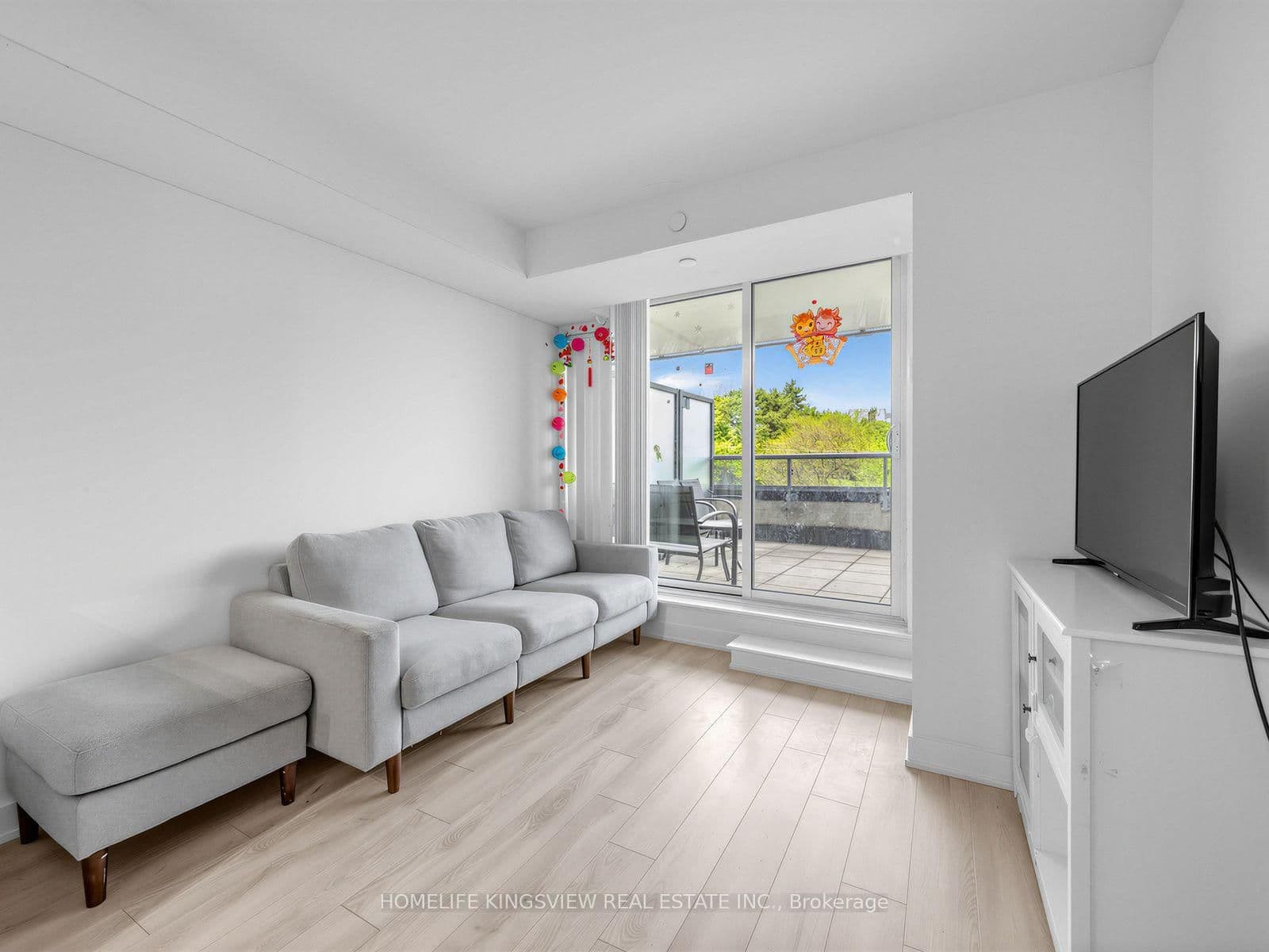160 Flemington Road, Unit 311 thumbnail 10