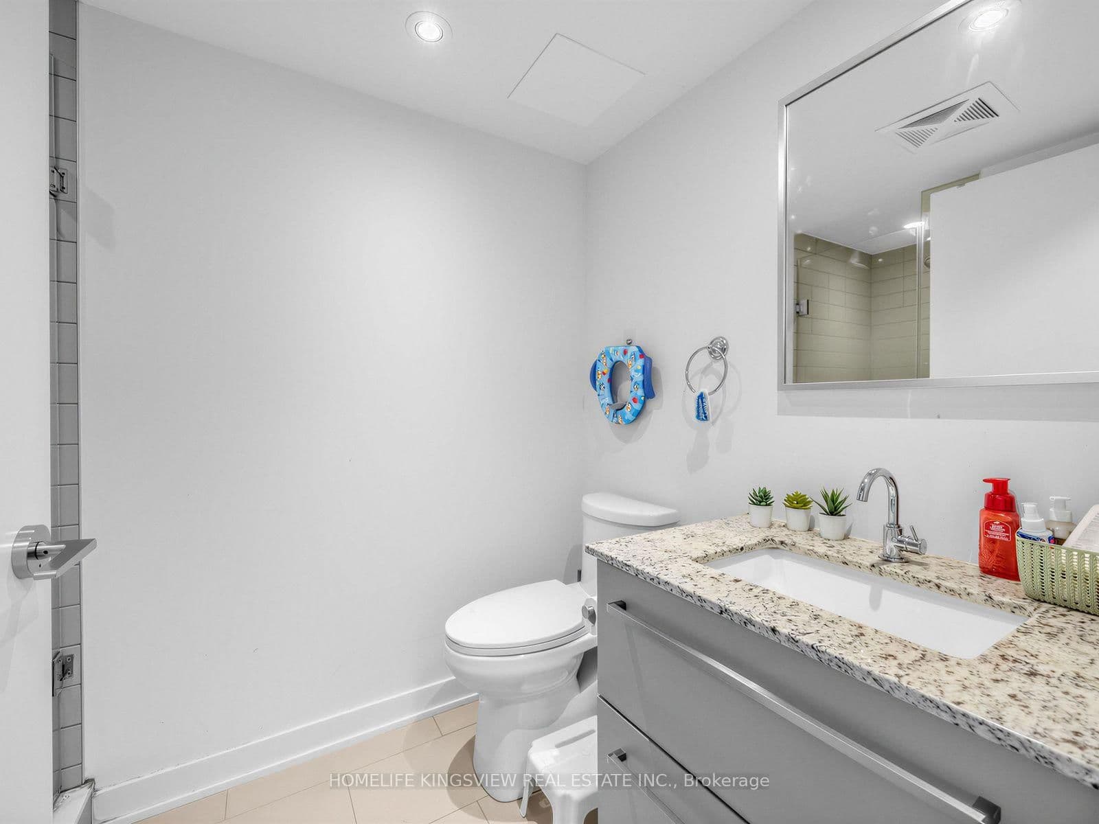 160 Flemington Road, Unit 311 thumbnail 17