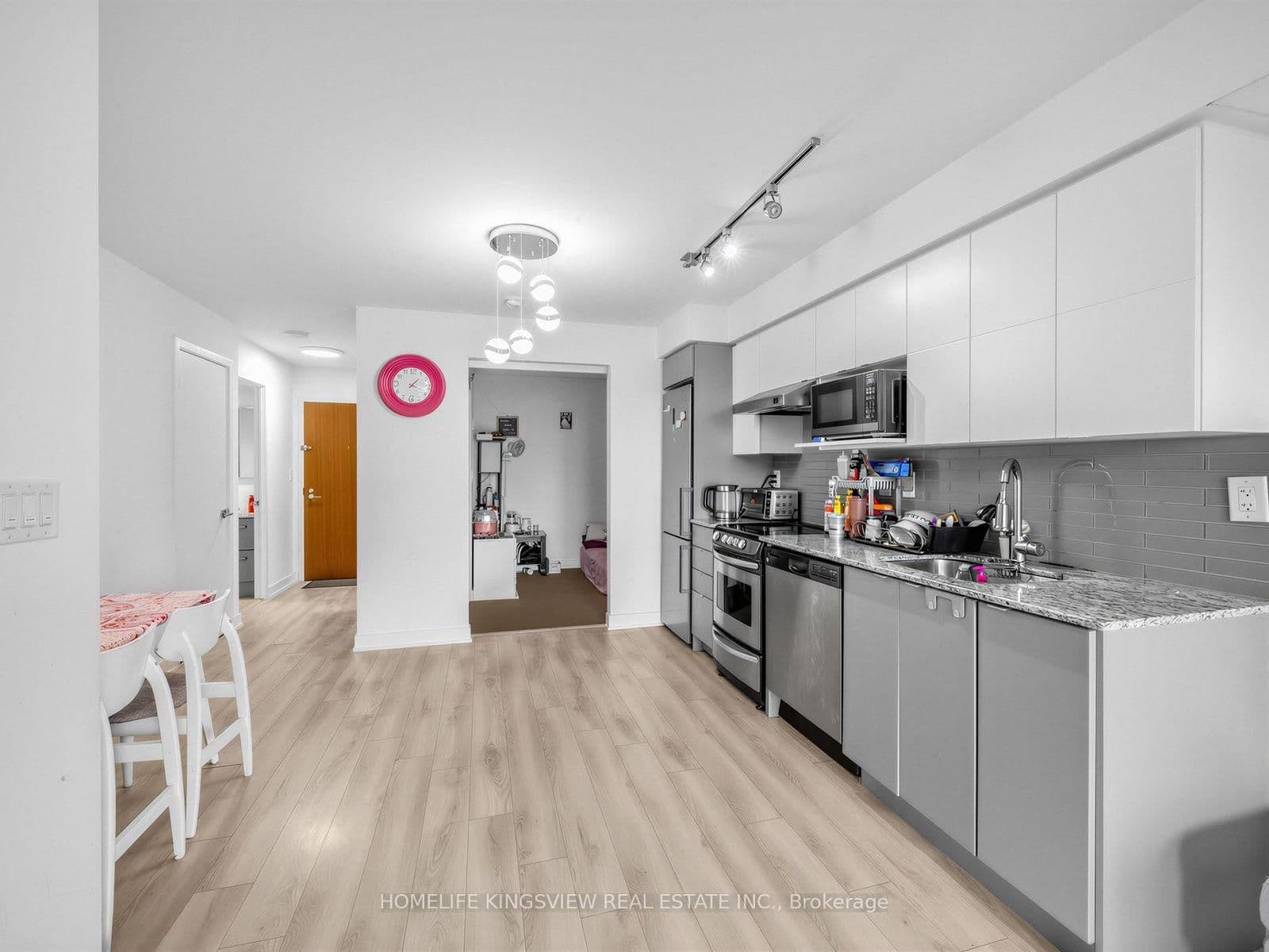 160 Flemington Road, Unit 311 thumbnail 8