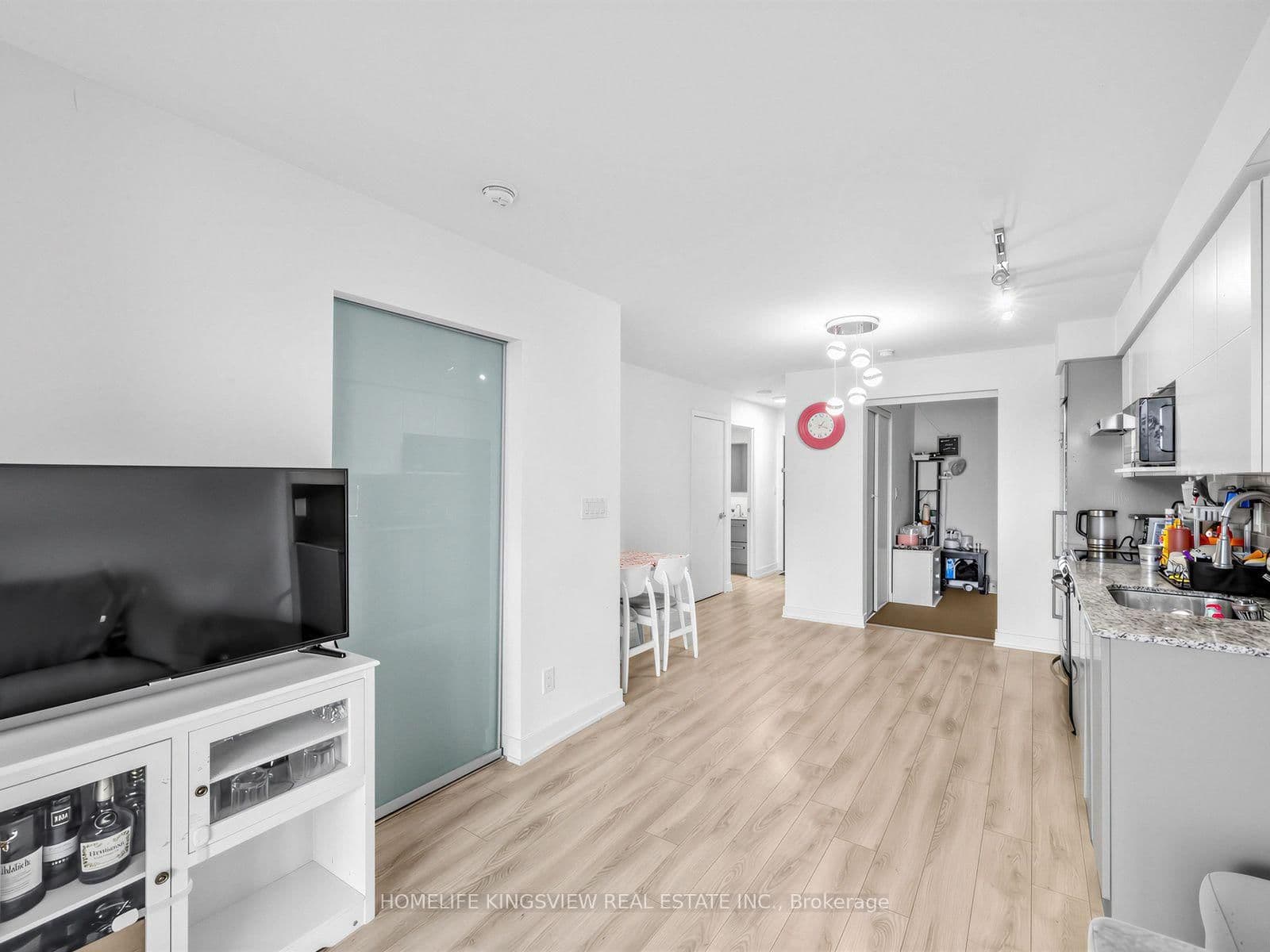 160 Flemington Road, Unit 311 thumbnail 9