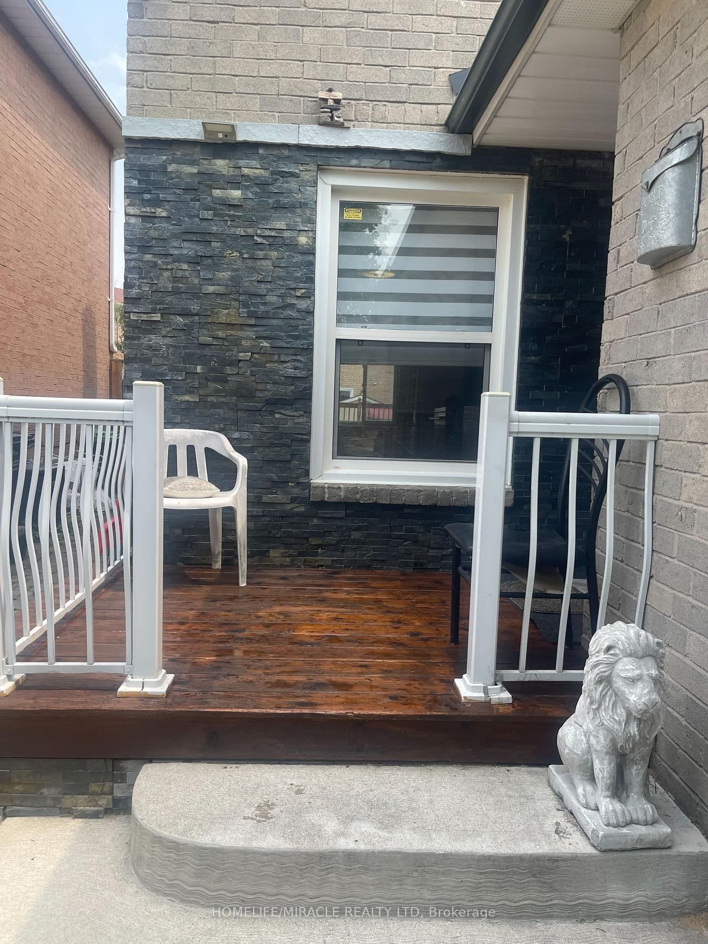 17 WAYNE NICOL Drive thumbnail 3