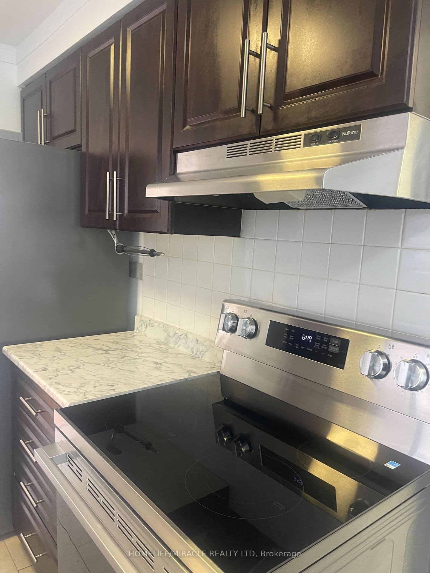 17 WAYNE NICOL Drive thumbnail 7