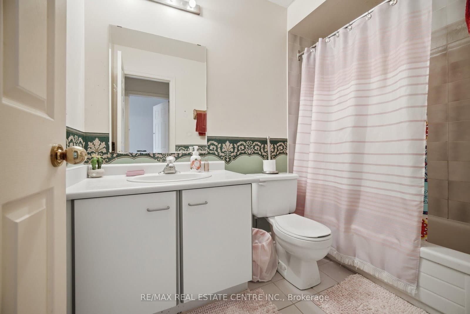 3 Hartnell Square, Unit 2 thumbnail 31