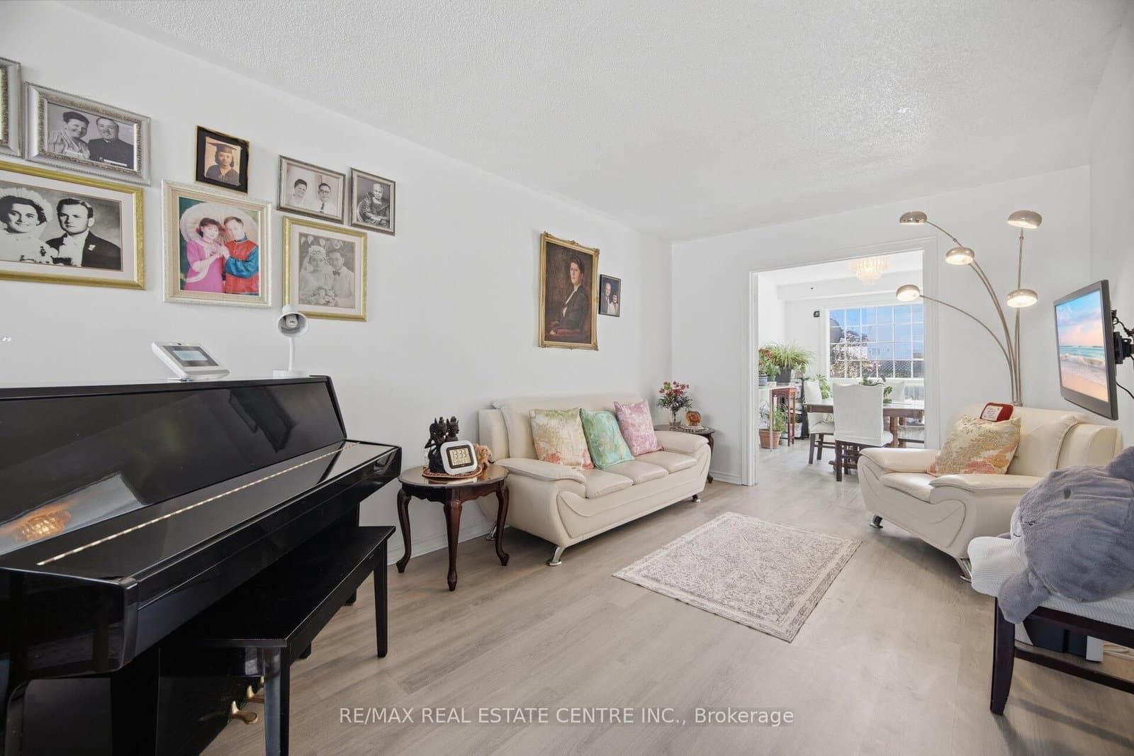 3 Hartnell Square, Unit 2 thumbnail 6