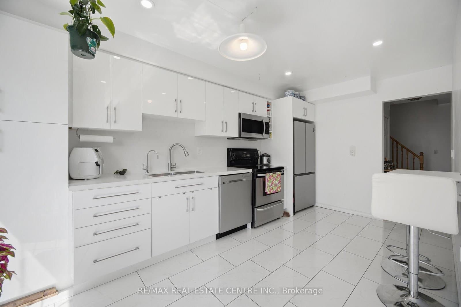 3 Hartnell Square, Unit 2 thumbnail 9