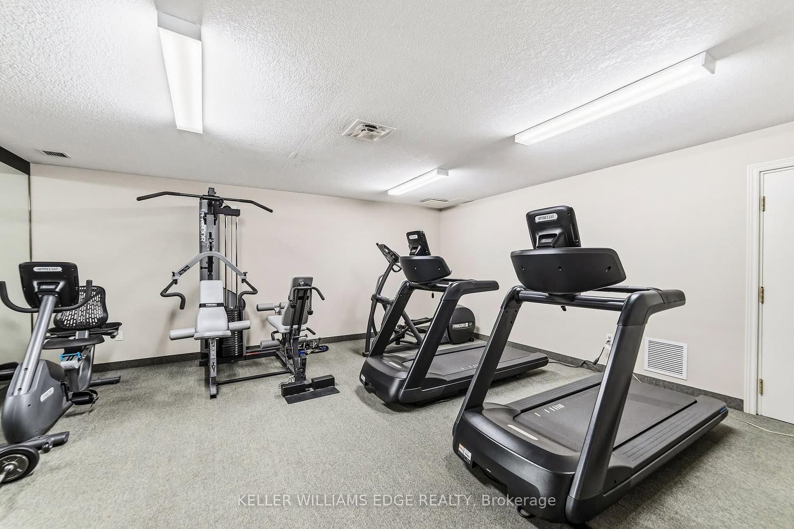 1998 Ironstone Drive, Unit 809 thumbnail 27