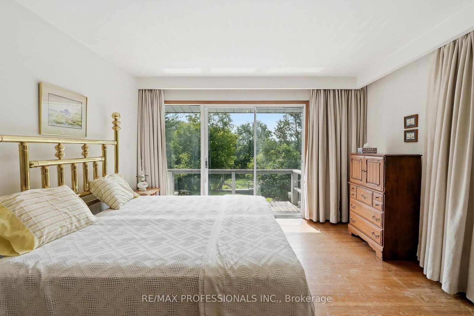 189 Edenbridge Drive thumbnail 18