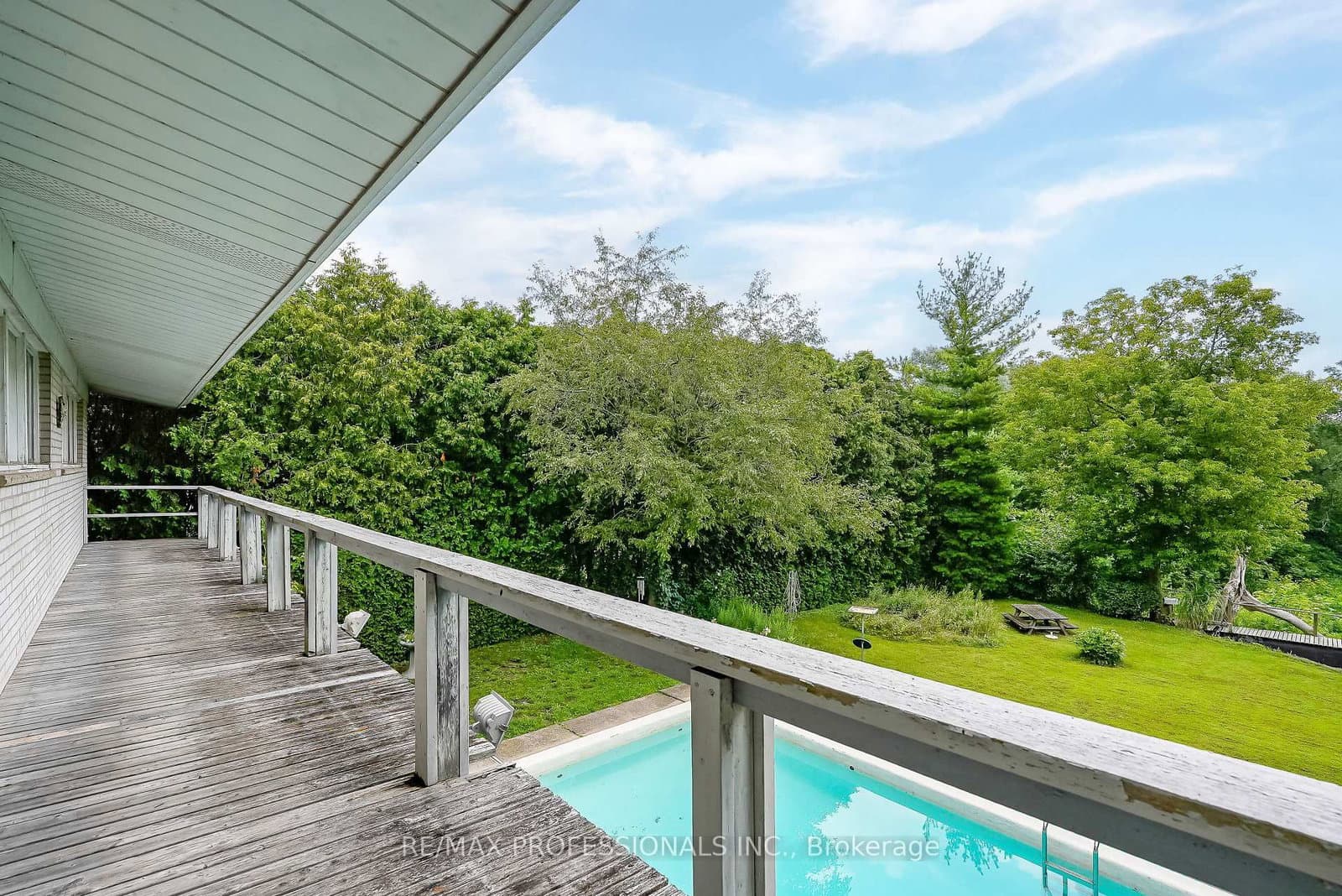 189 Edenbridge Drive thumbnail 20