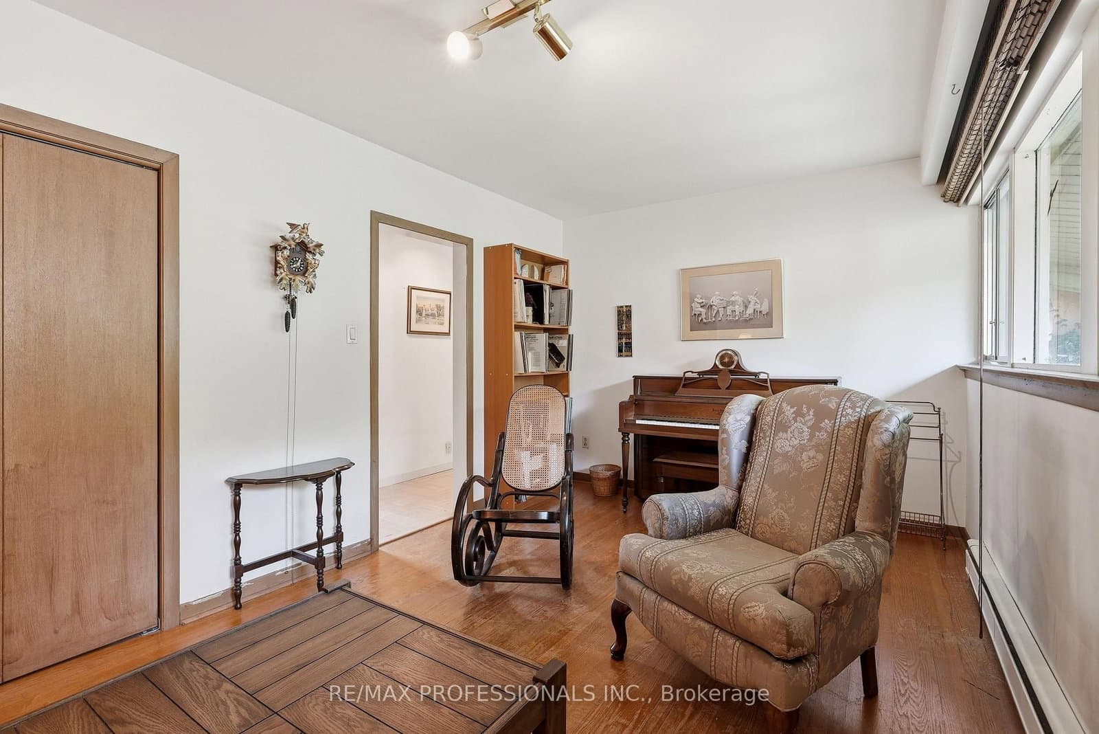 189 Edenbridge Drive thumbnail 28