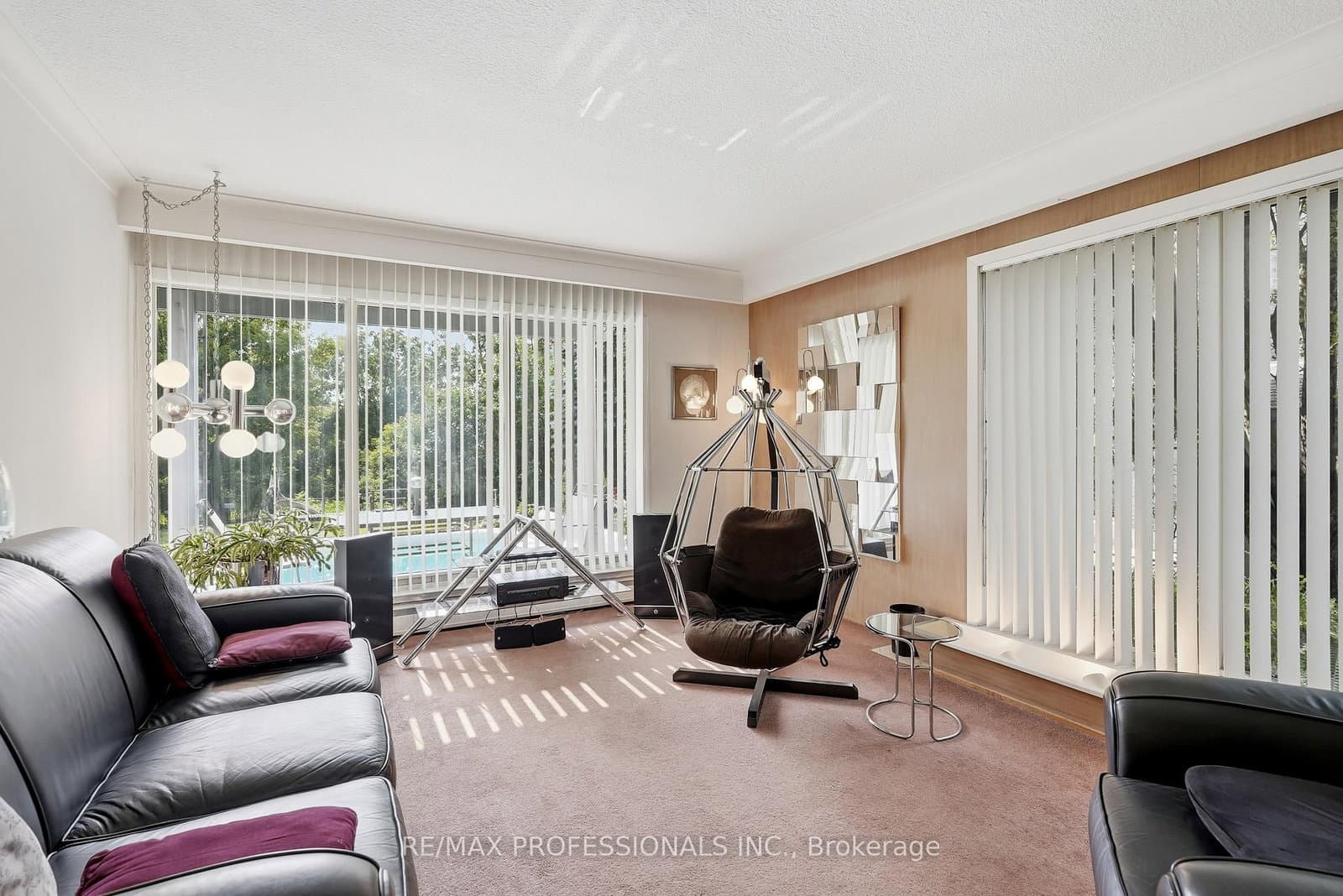 189 Edenbridge Drive thumbnail 4