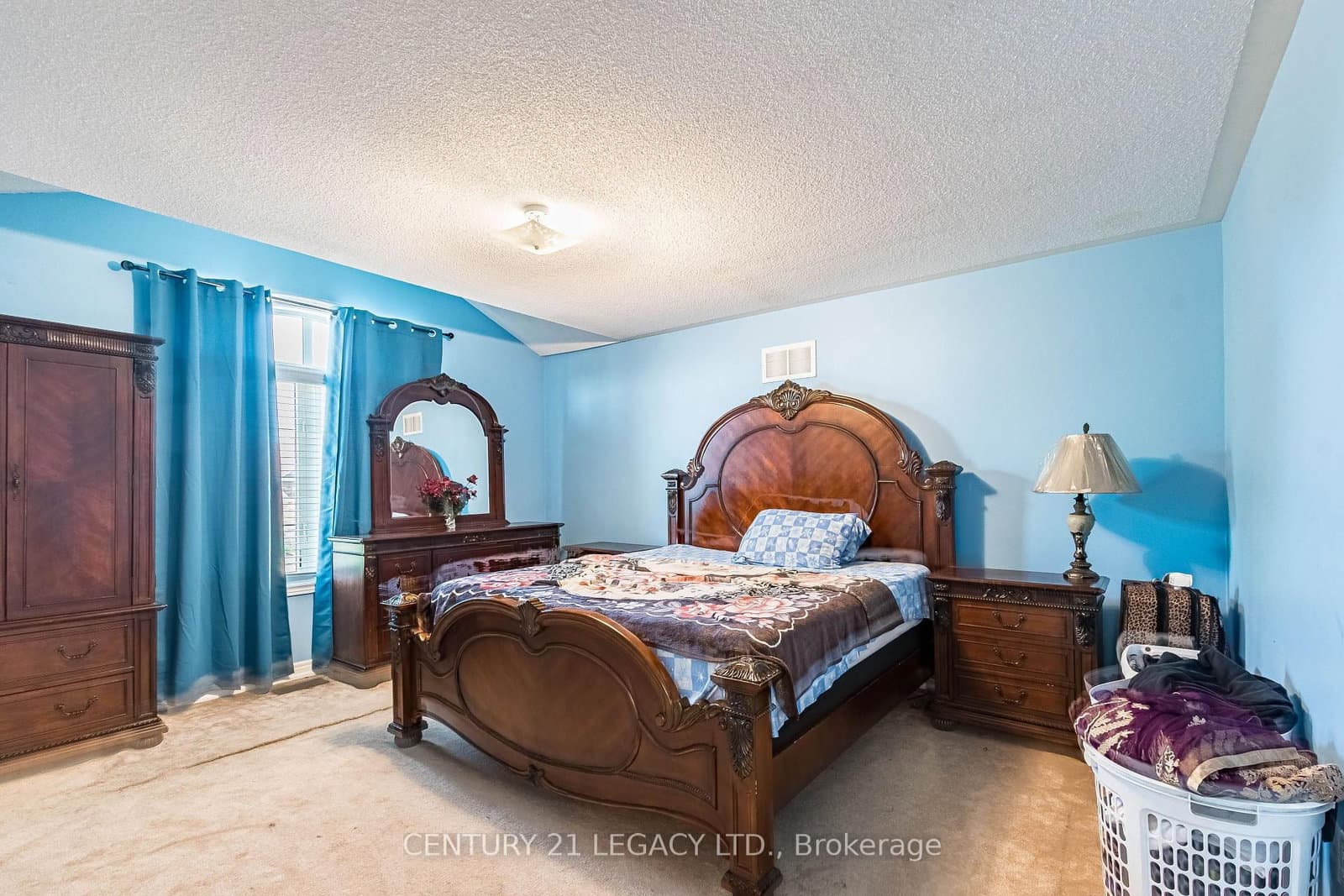 11 DRUMMONDVILLE Drive thumbnail 18