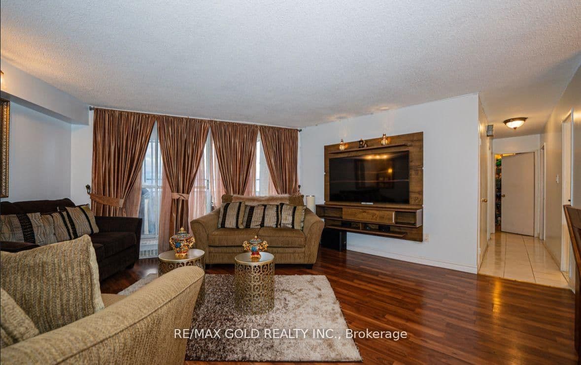 330 Dixon Road, Unit 2107 thumbnail 12