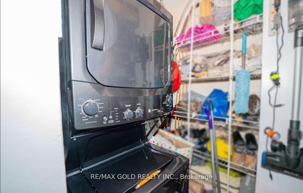330 Dixon Road, Unit 2107 thumbnail 20
