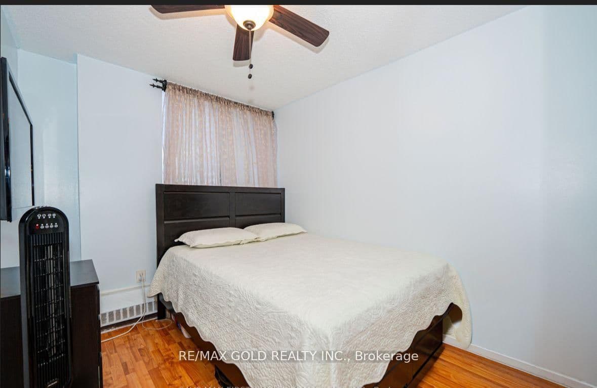 330 Dixon Road, Unit 2107 thumbnail 23