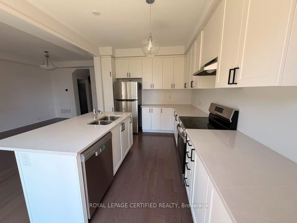 1514 Moira Crescent thumbnail 7