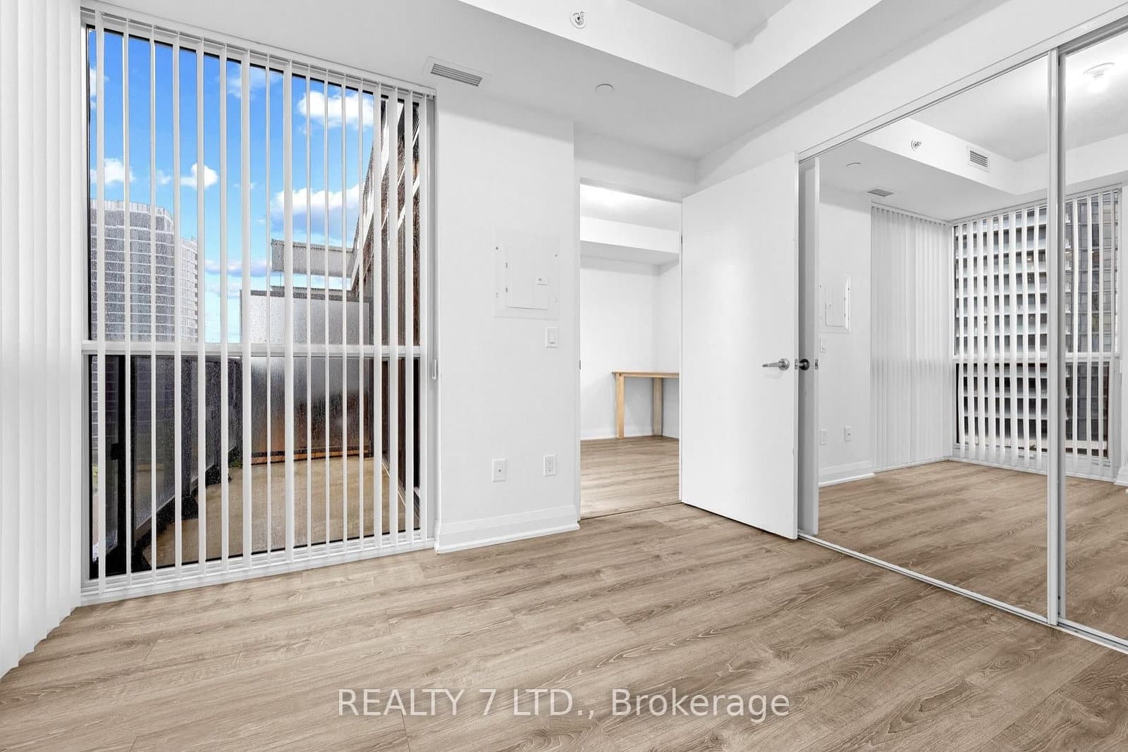 26 Gibbs Road, Unit 1033 thumbnail 29