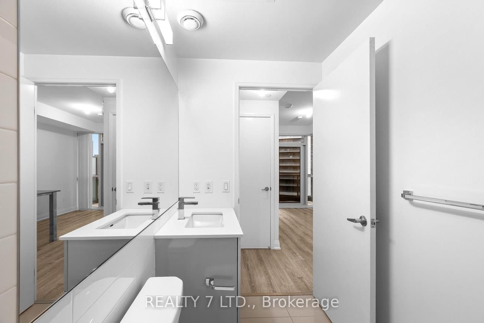 26 Gibbs Road, Unit 1033 thumbnail 32