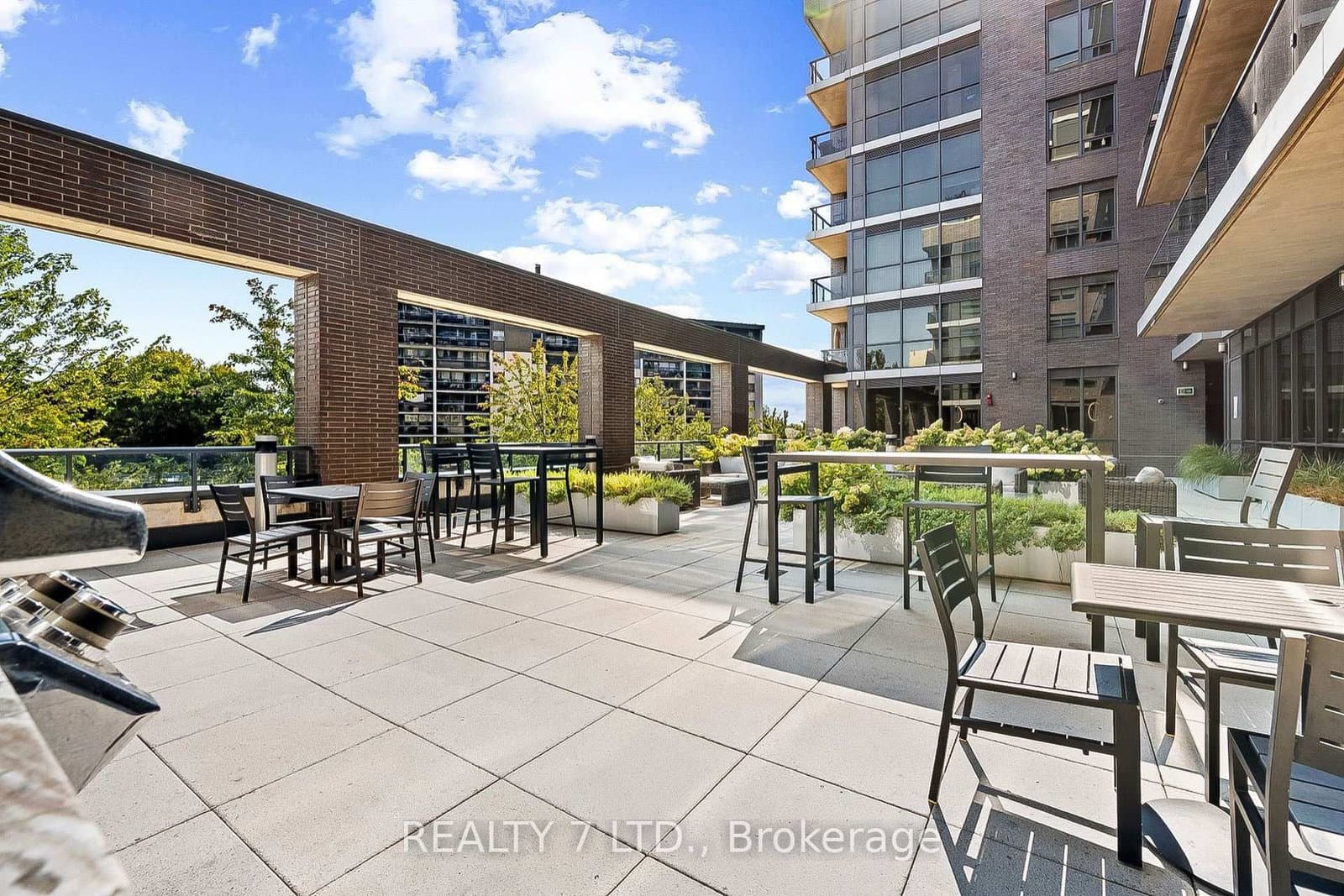 26 Gibbs Road, Unit 1033 thumbnail 43