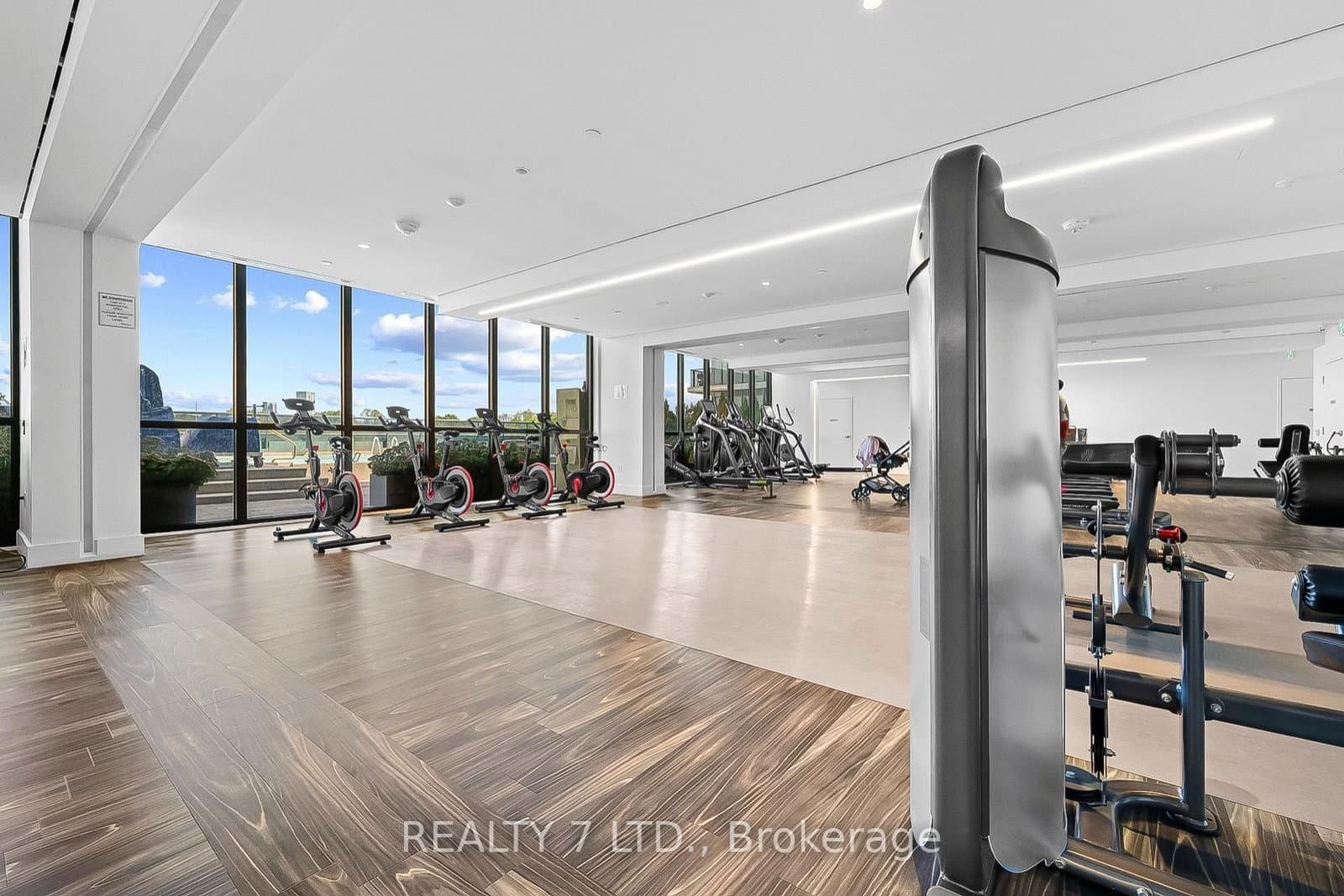 26 Gibbs Road, Unit 1033 thumbnail 46