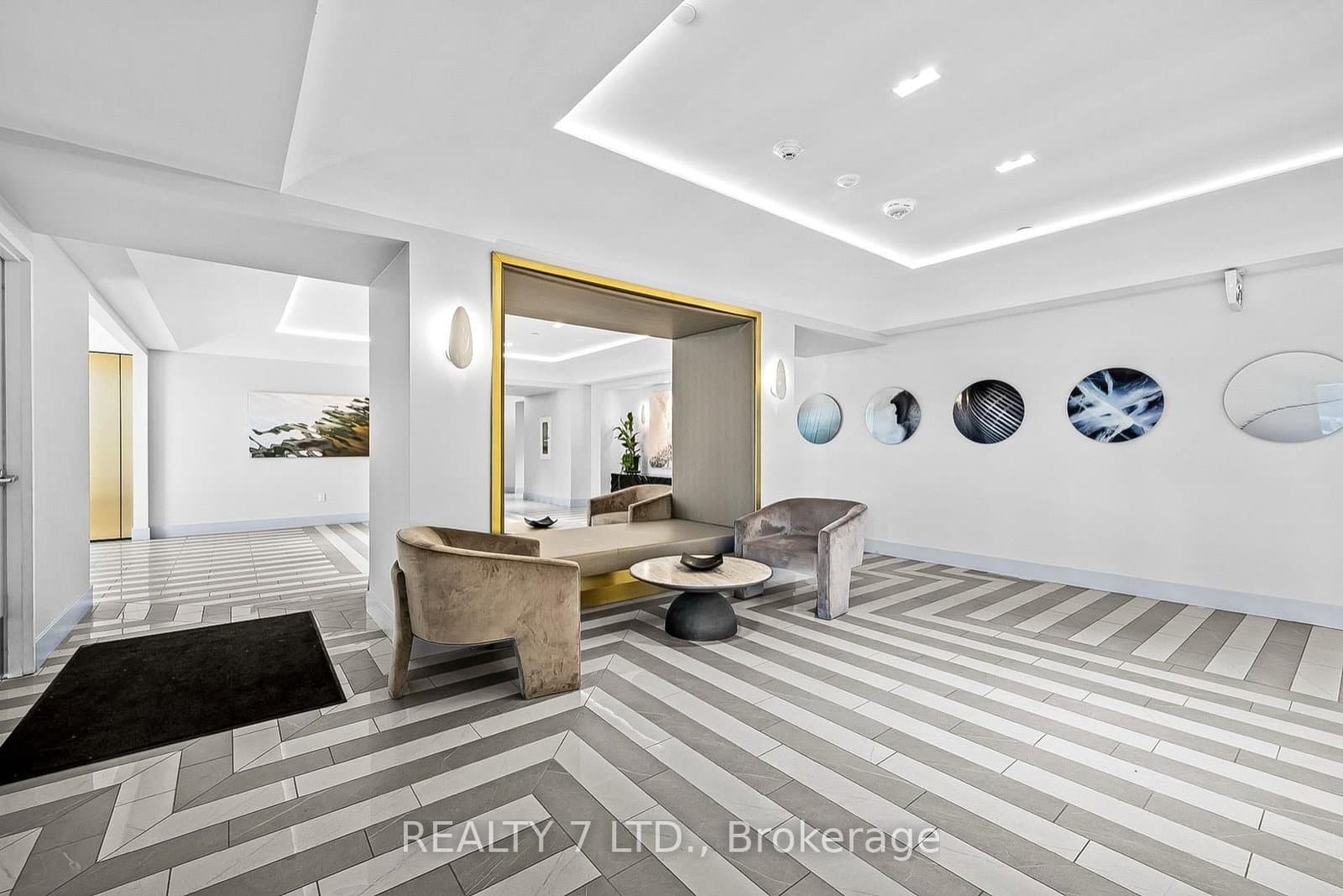 26 Gibbs Road, Unit 1033 thumbnail 6