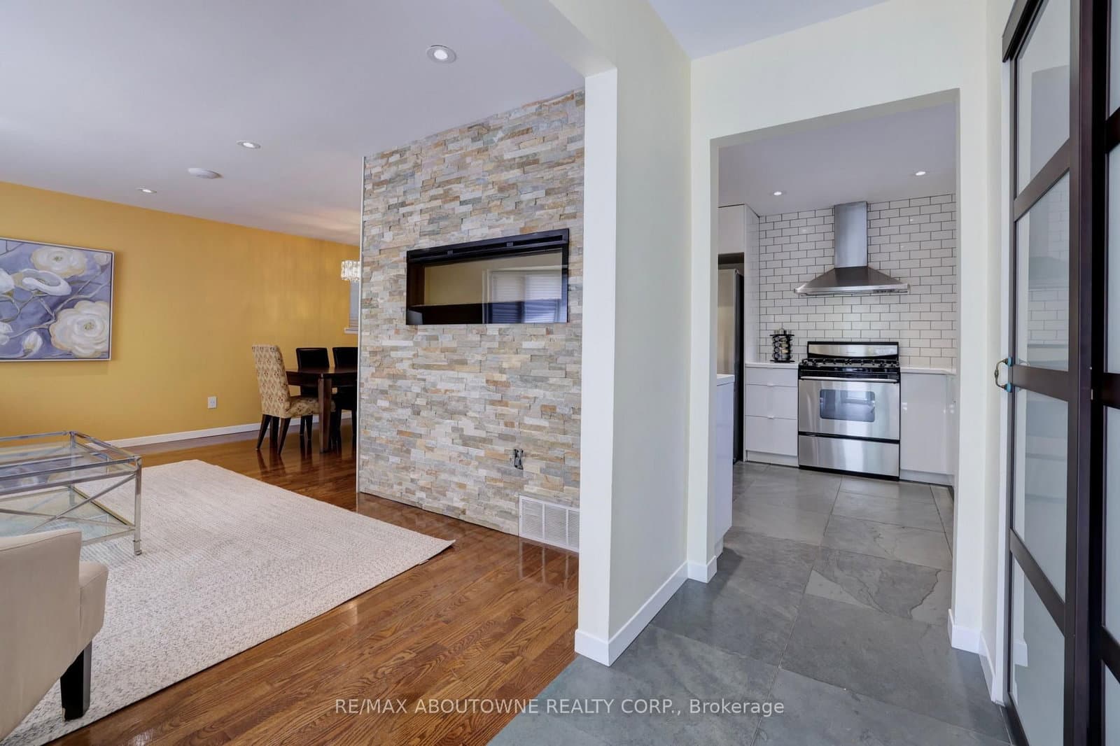 497 Anthony Drive thumbnail 5