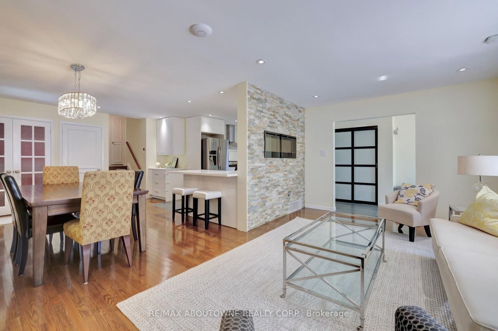 497 Anthony Drive thumbnail 8